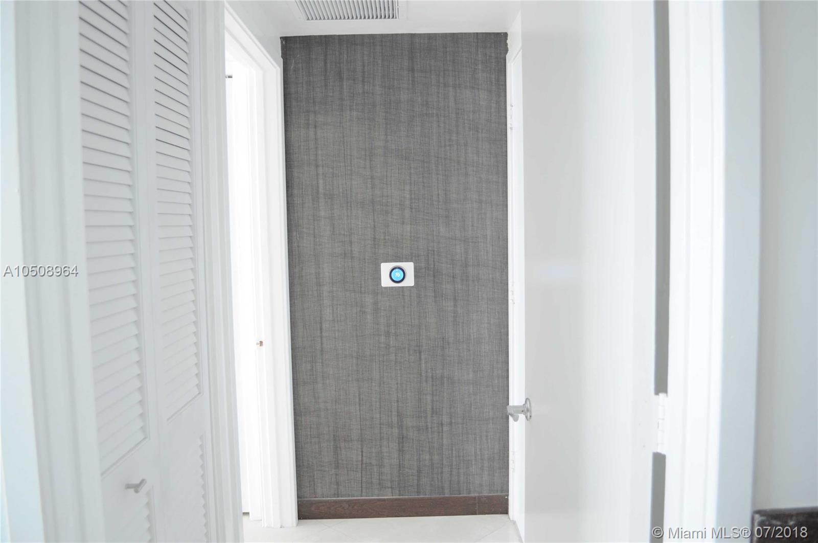 THE EMERALD AT BRICKELL - Residential Lease