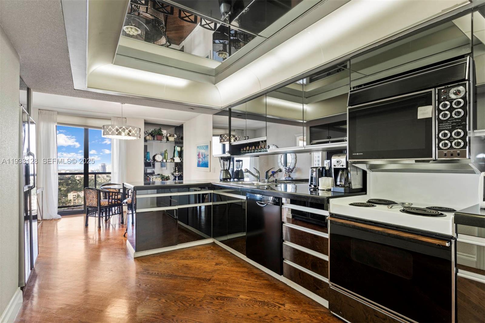 TURNBERRY ISLE SOUTH CONDO - Residential