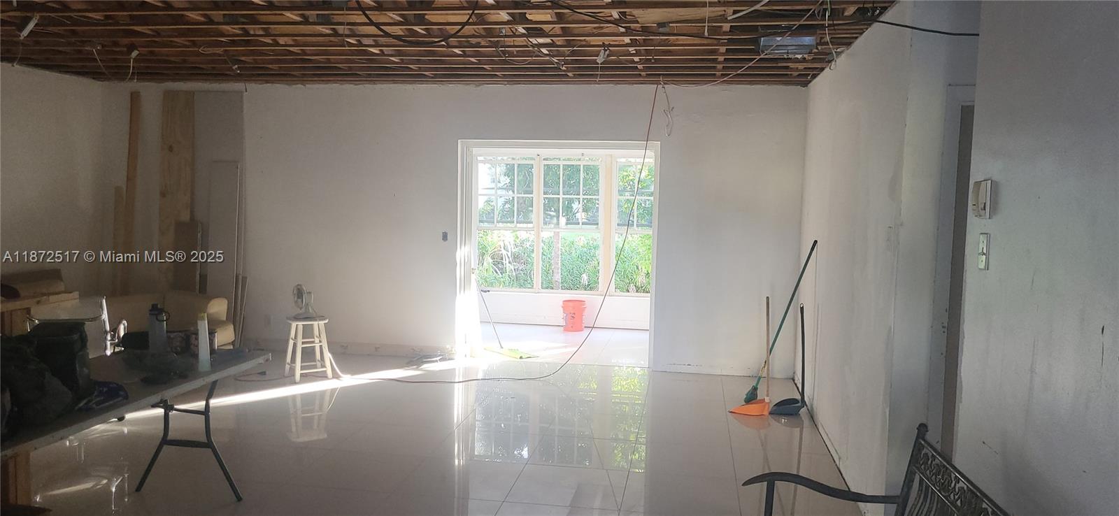 RO-LEN ACRES 2ND ADD - Residential