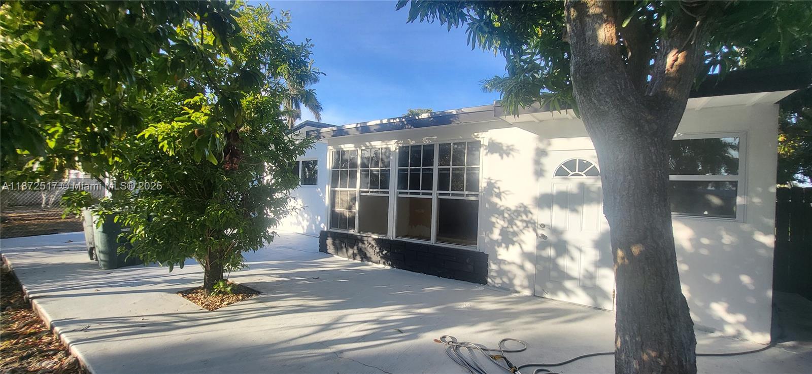 RO-LEN ACRES 2ND ADD - Residential