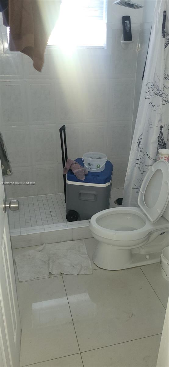 RO-LEN ACRES 2ND ADD - Residential