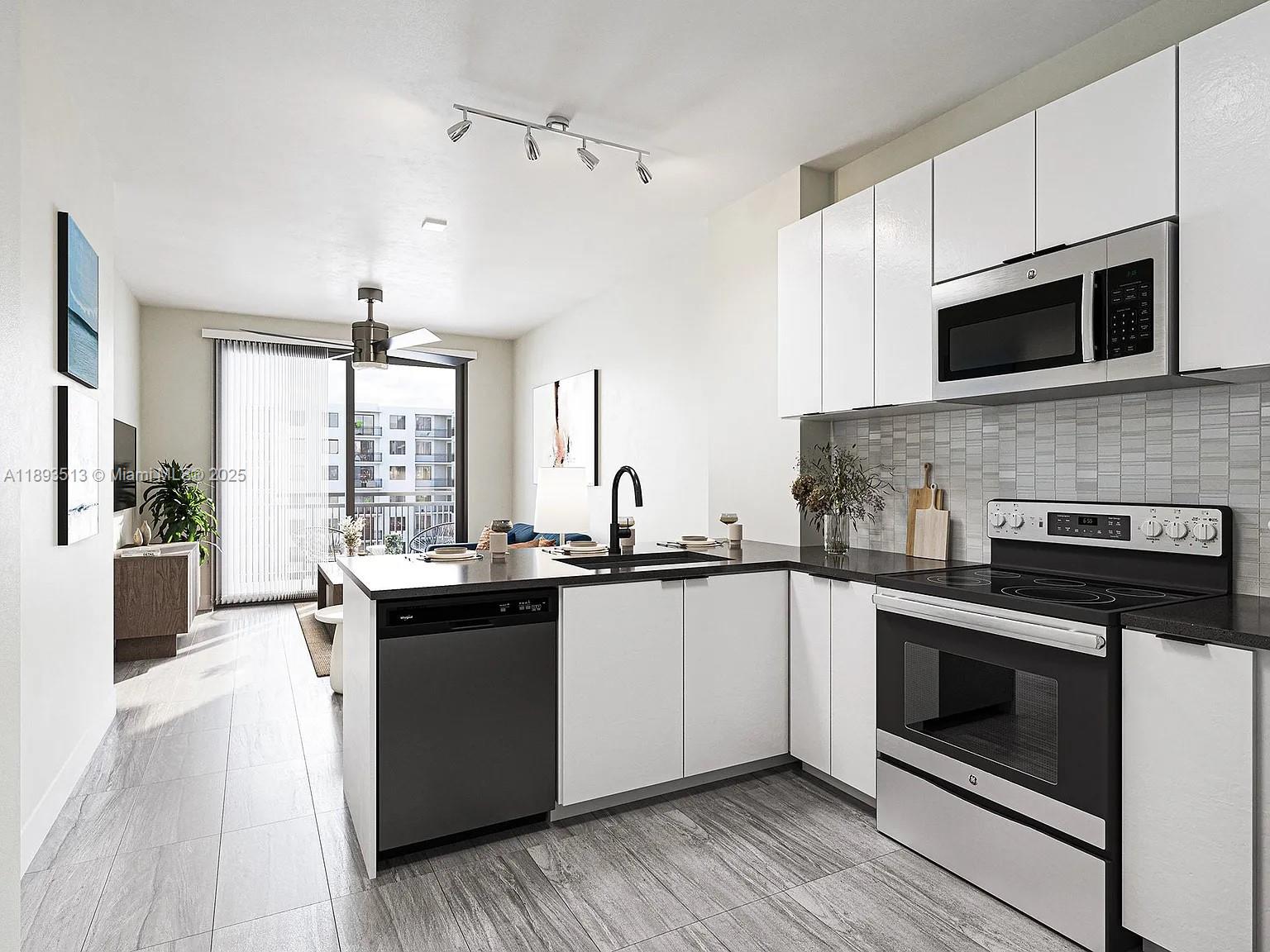 DANIA POINTE - Residential Lease