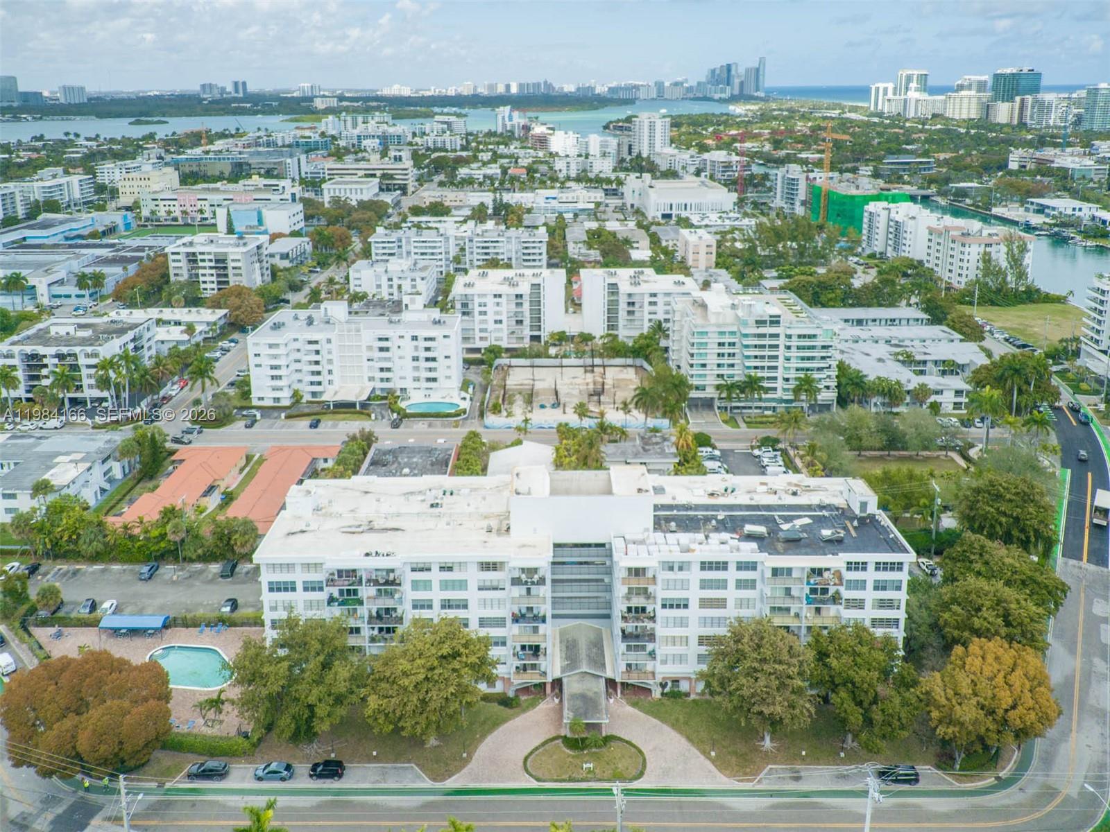 LONGWOOD TOWERS CONDO - Residential