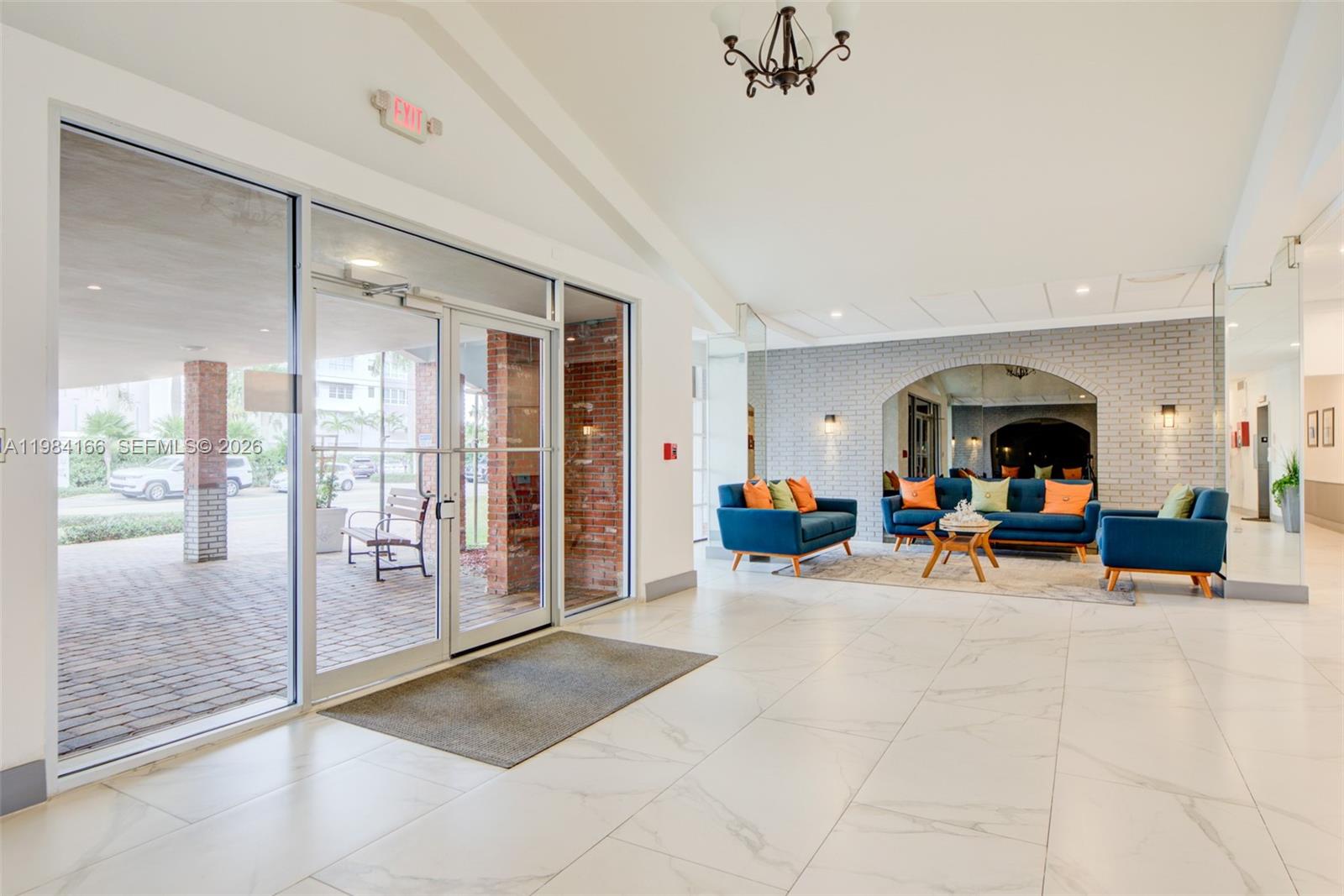 LONGWOOD TOWERS CONDO - Residential