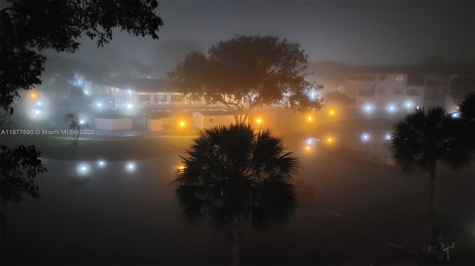 LAKES OF CARRIAGE HILLS - Residential