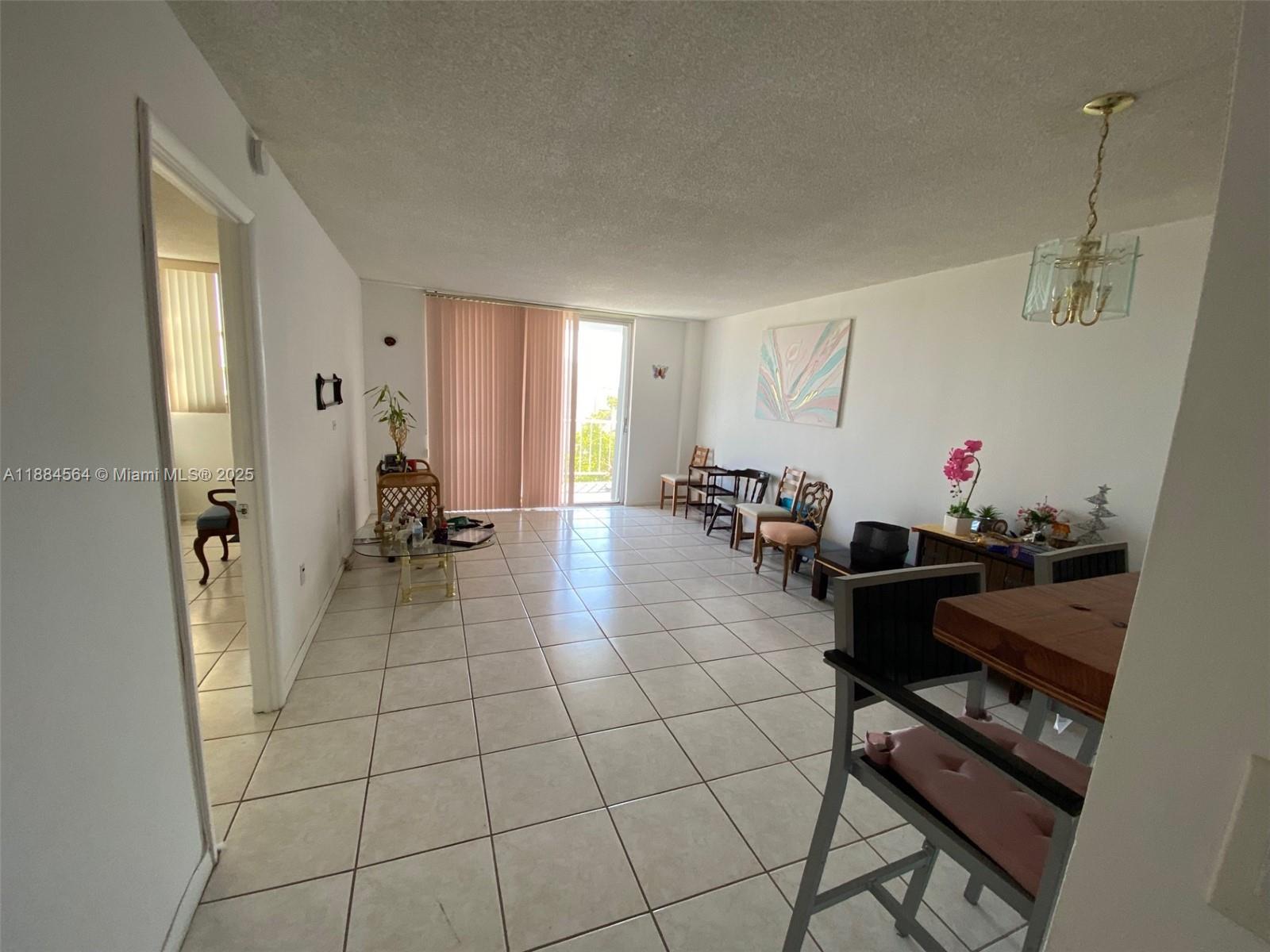 STANTON HOUSE CONDO - Residential