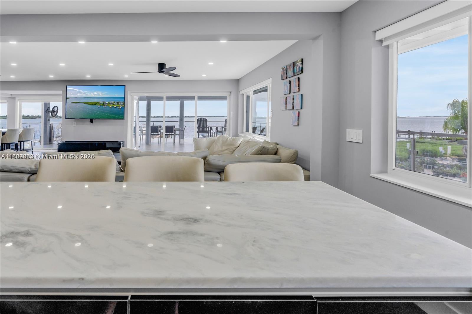 BUCCANEER PT (LARGO SOUND - Residential