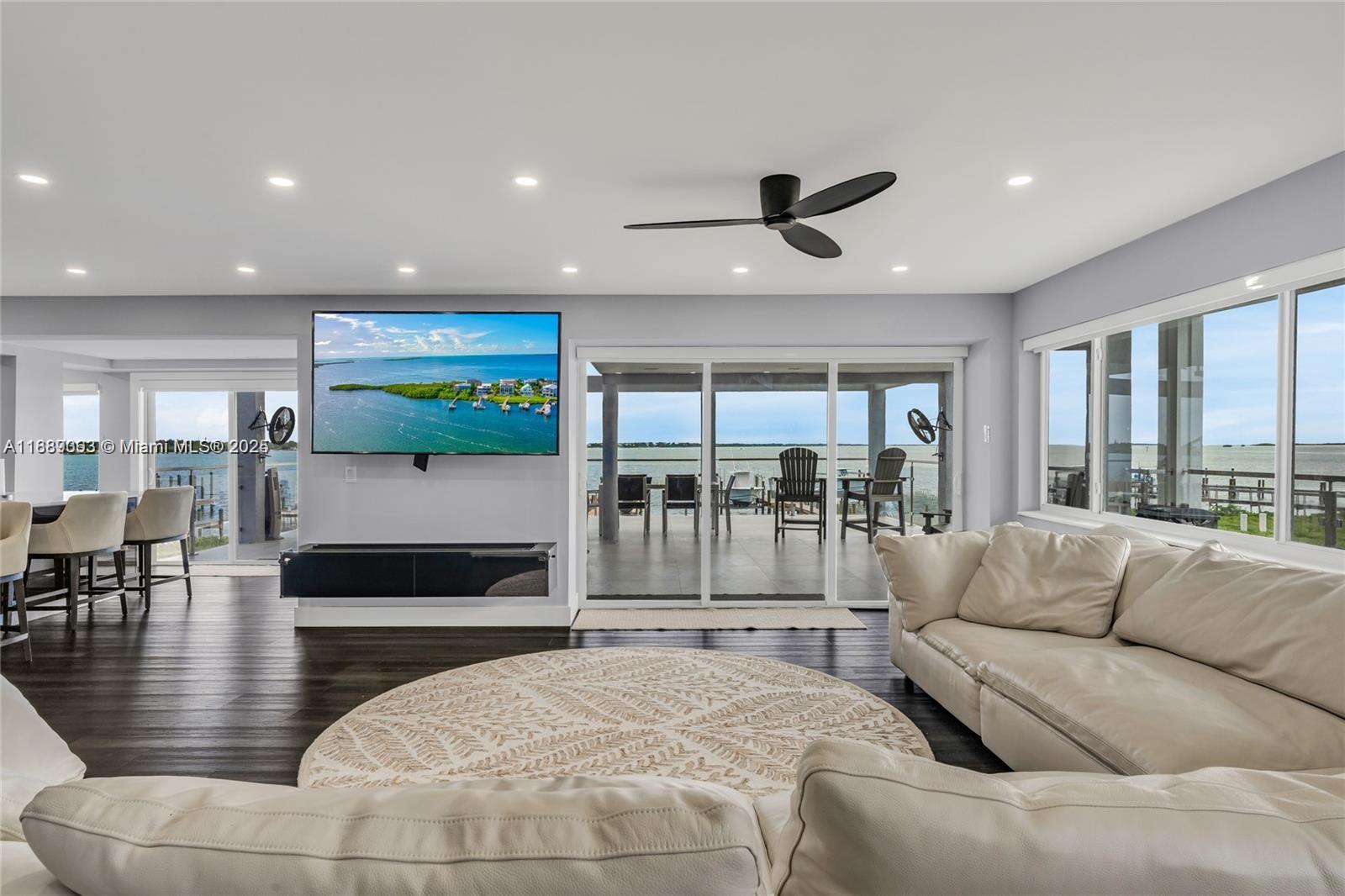 BUCCANEER PT (LARGO SOUND - Residential