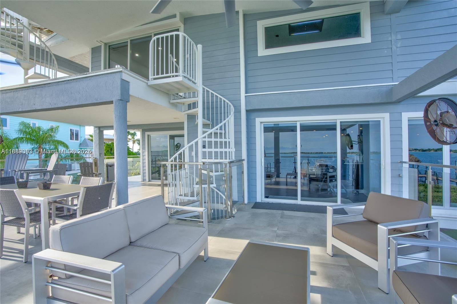 BUCCANEER PT (LARGO SOUND - Residential