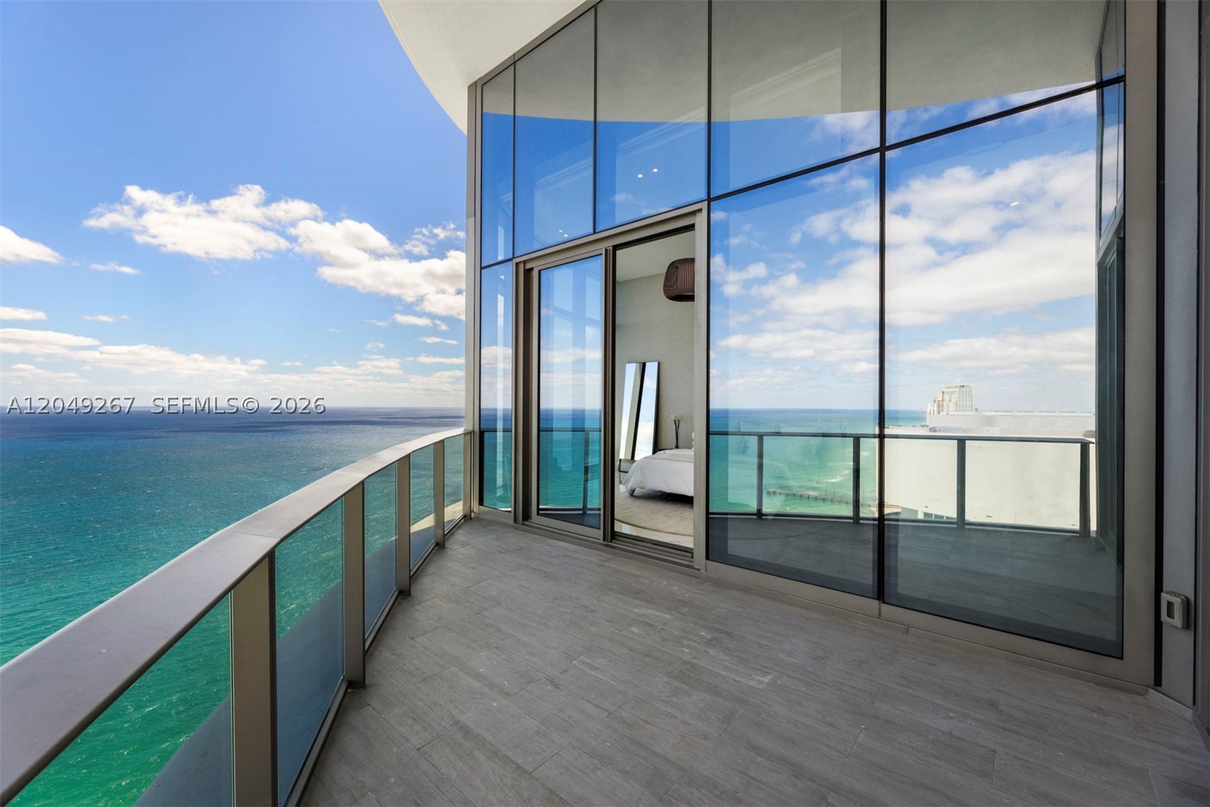 15701 Collins Ave 4701