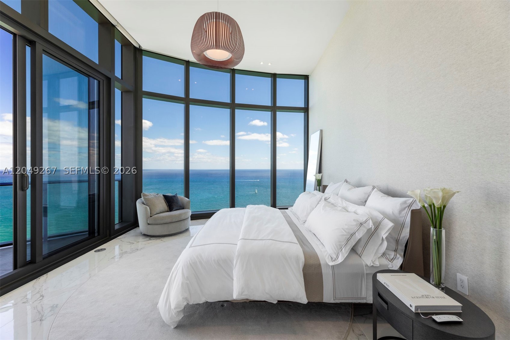 15701 Collins Ave 4701