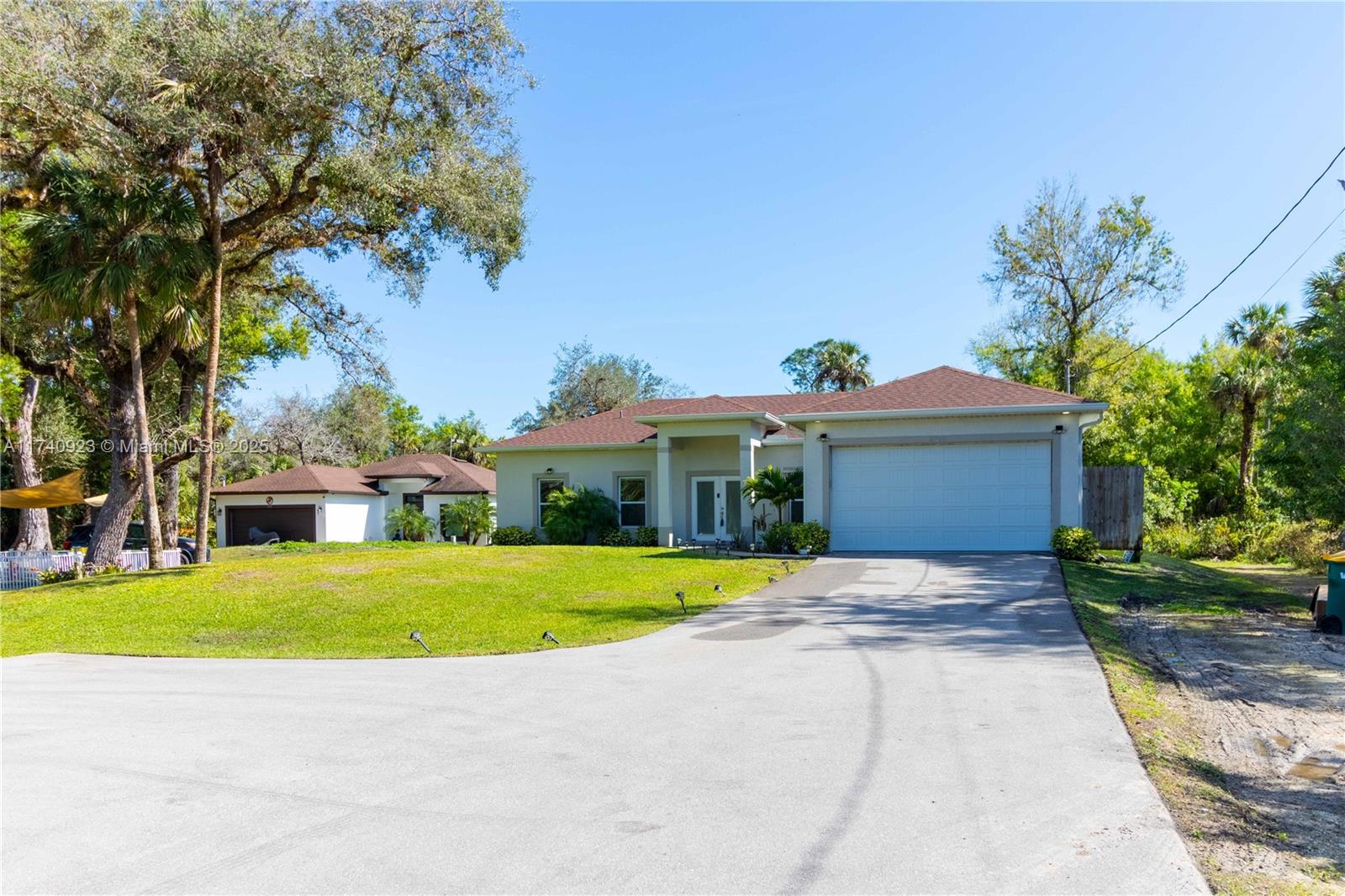 Property for Sale at 3302 Desoto Blvd S Blvd, Naples, Collier County, Florida - Bedrooms: 3 
Bathrooms: 2  - $487,999