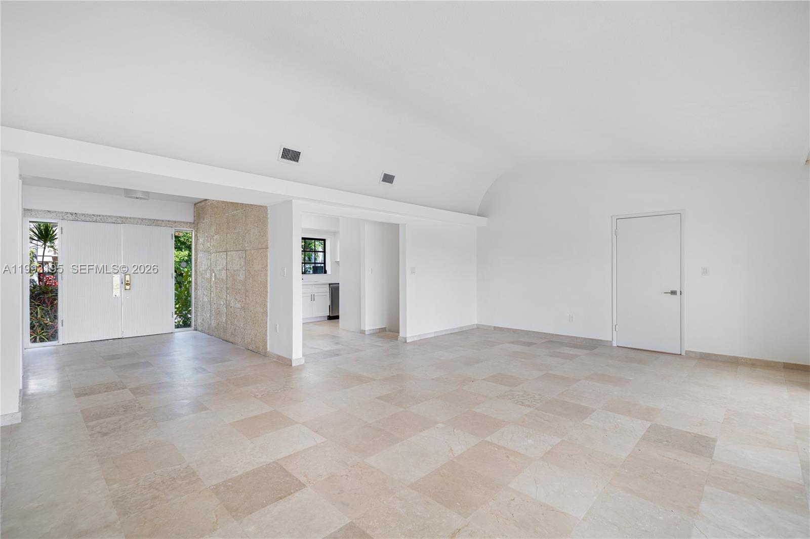 NORTH BAY ISLAND - Residential Lease