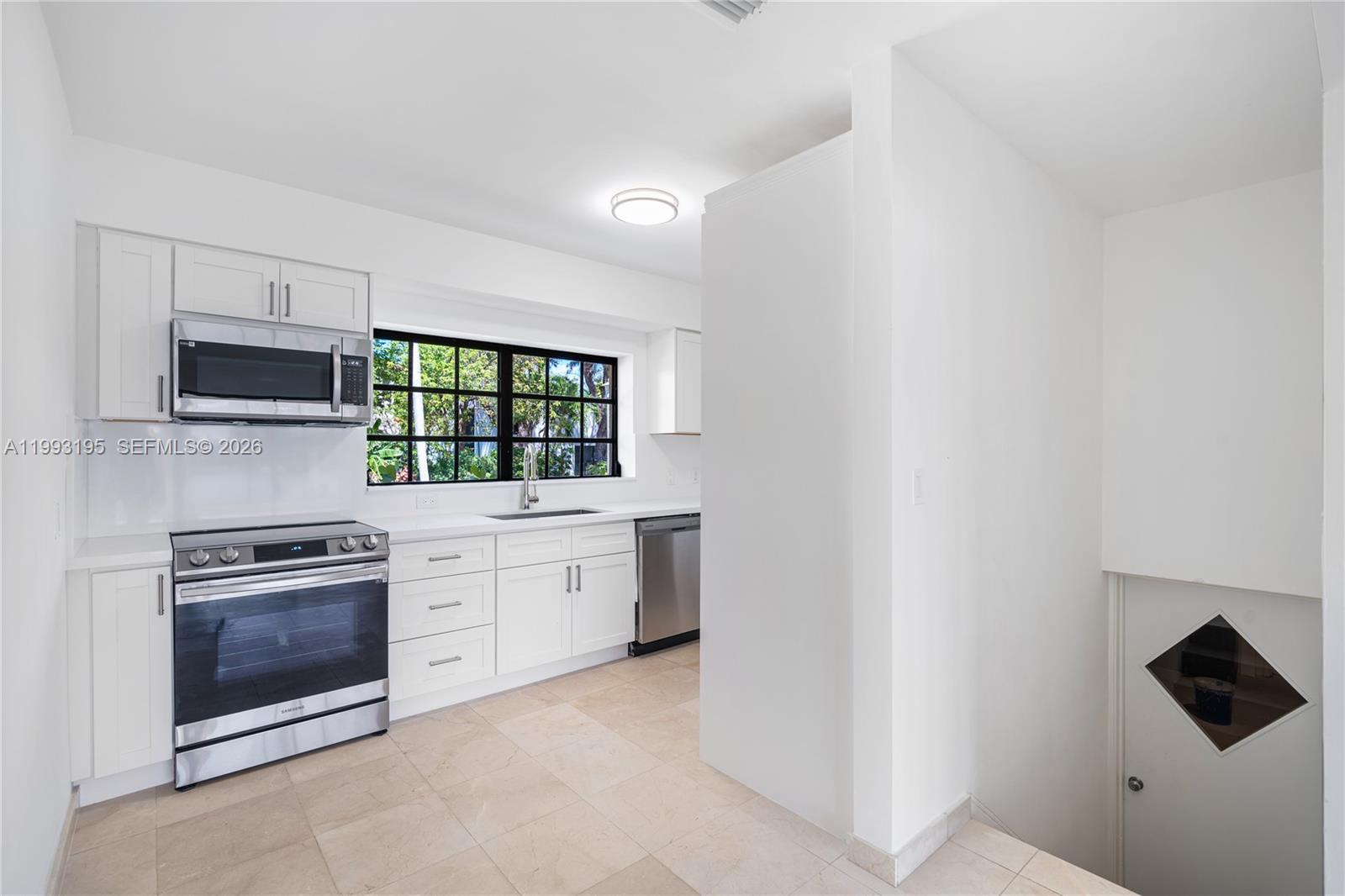 NORTH BAY ISLAND - Residential Lease