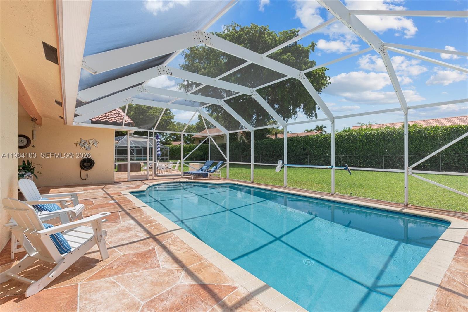 MAPLEWOOD - Residential