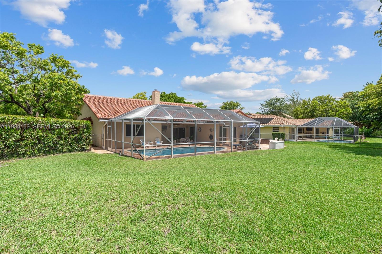 MAPLEWOOD - Residential