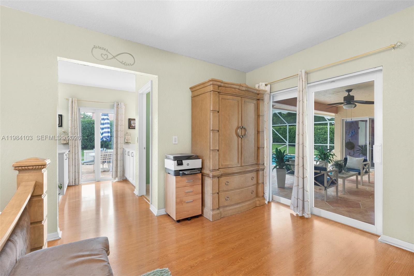 MAPLEWOOD - Residential