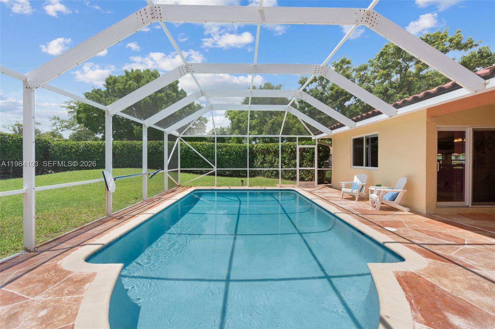 MAPLEWOOD - Residential