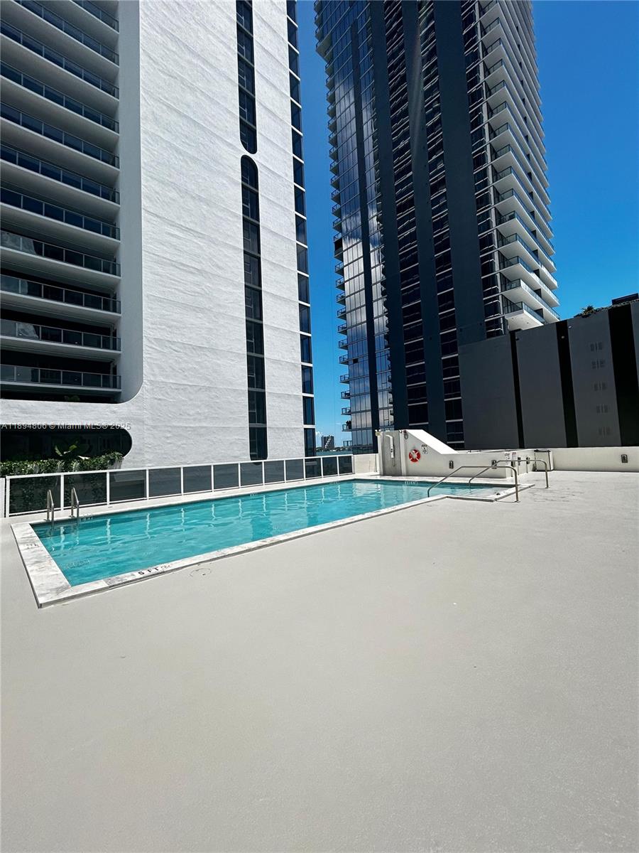 23 BISCAYNE BAY CONDO - Residential Lease