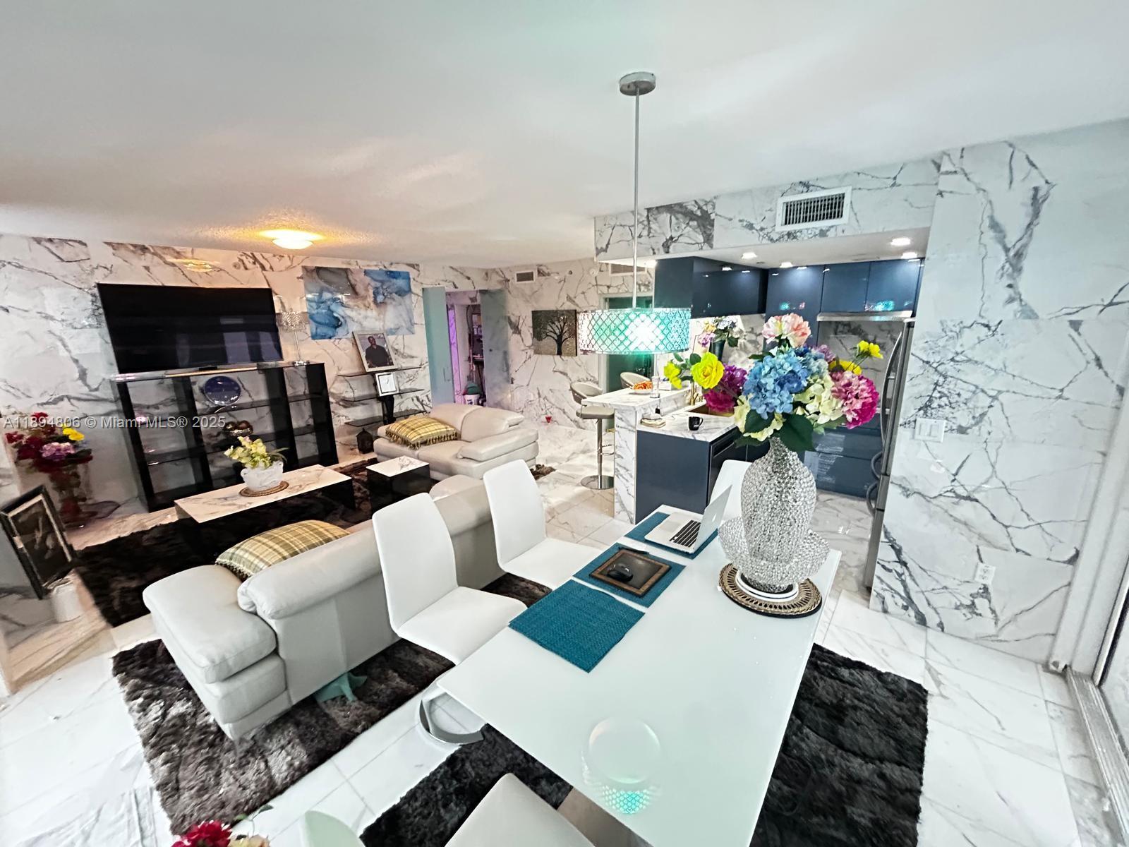 23 BISCAYNE BAY CONDO - Residential Lease