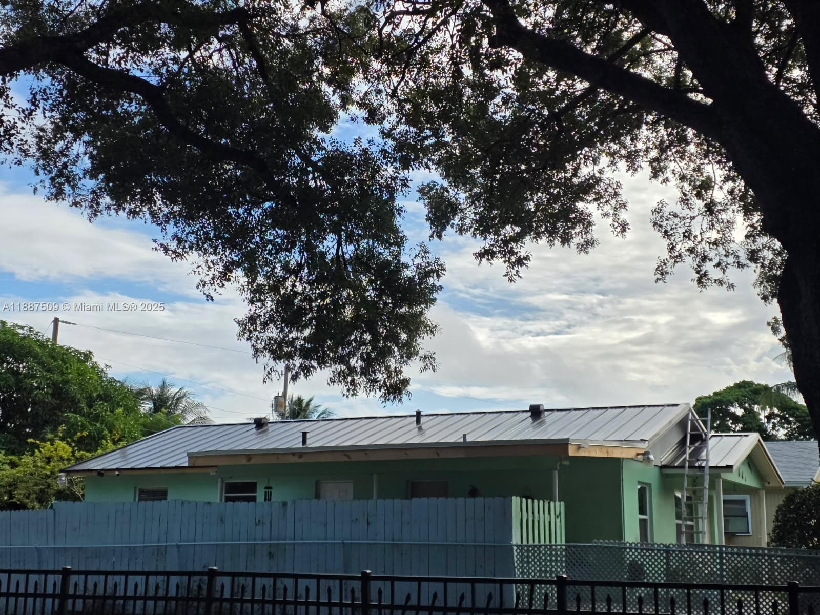 BUNKER HILL ADD TO WPB - Residential