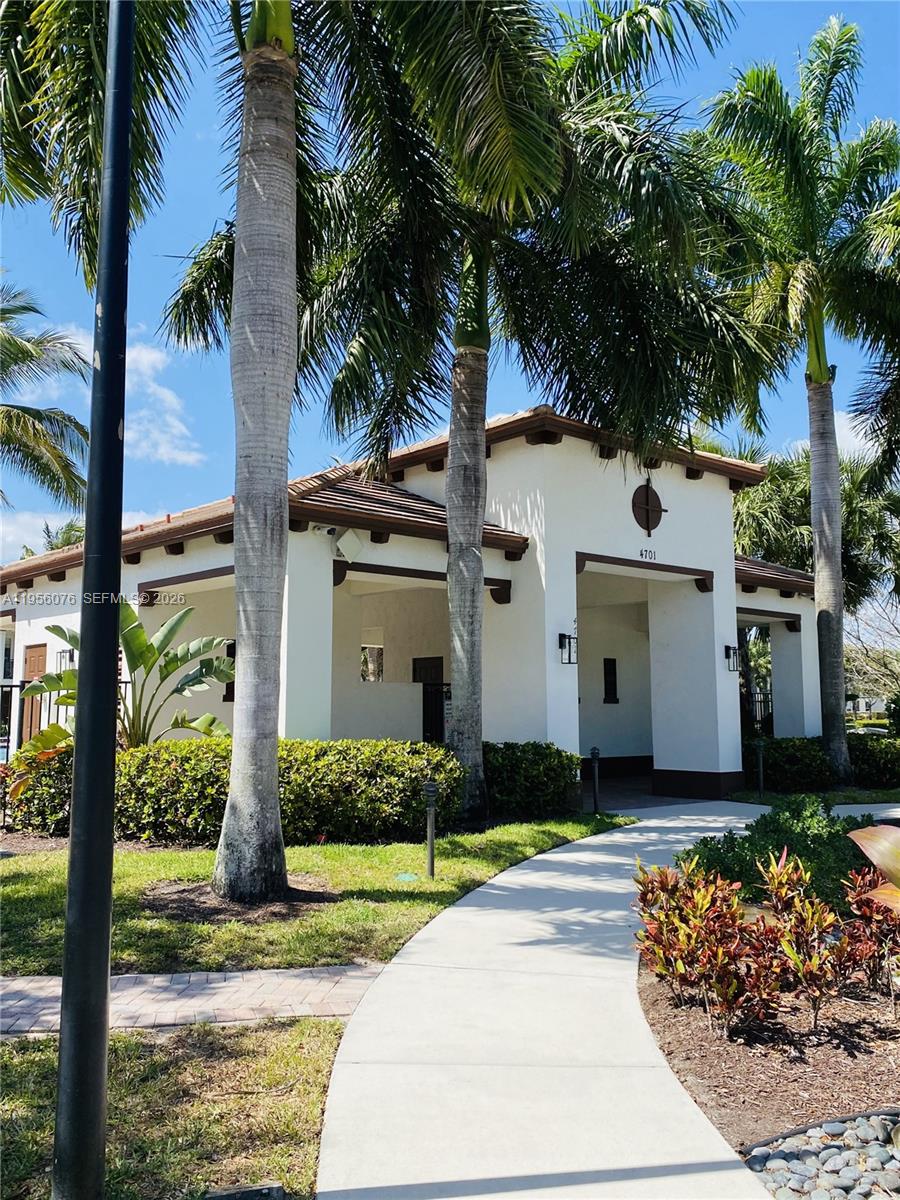 PALOMA LAKES PLAT - Residential