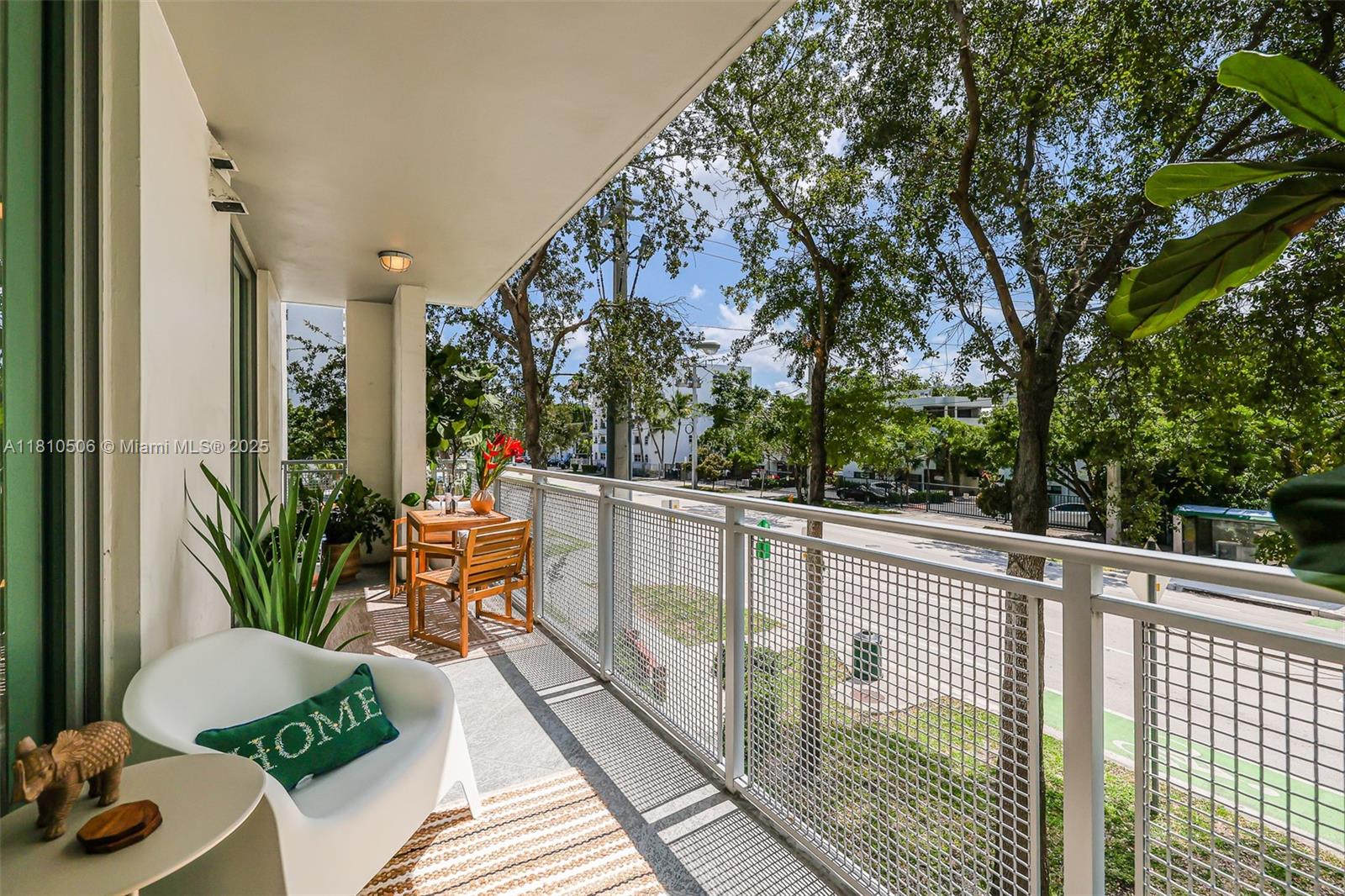 SOUTH TWO SEVEN LOFTS CON - Residential