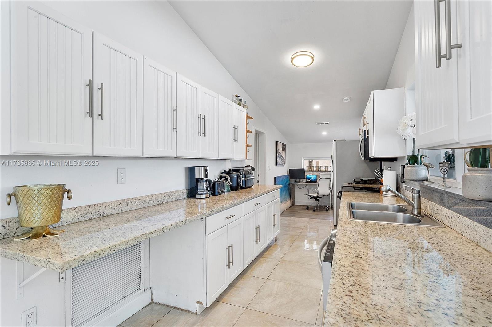 ENCHANTED LAKE - Residential Lease