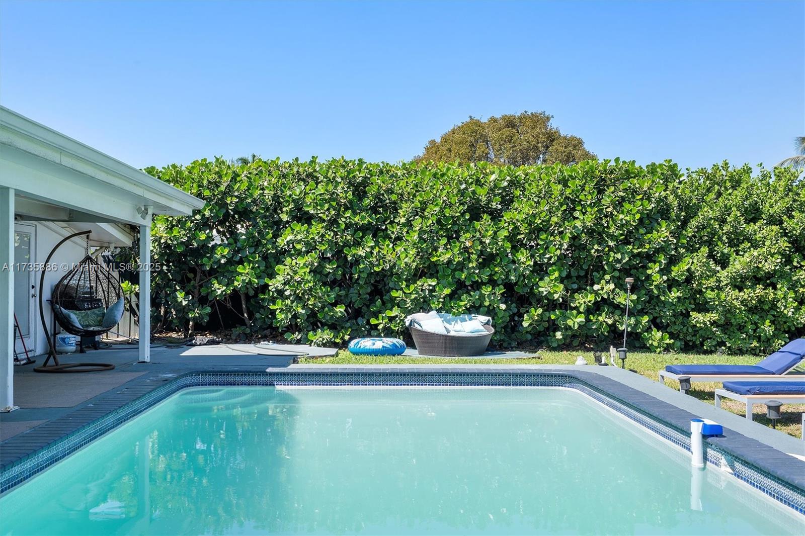 ENCHANTED LAKE - Residential Lease