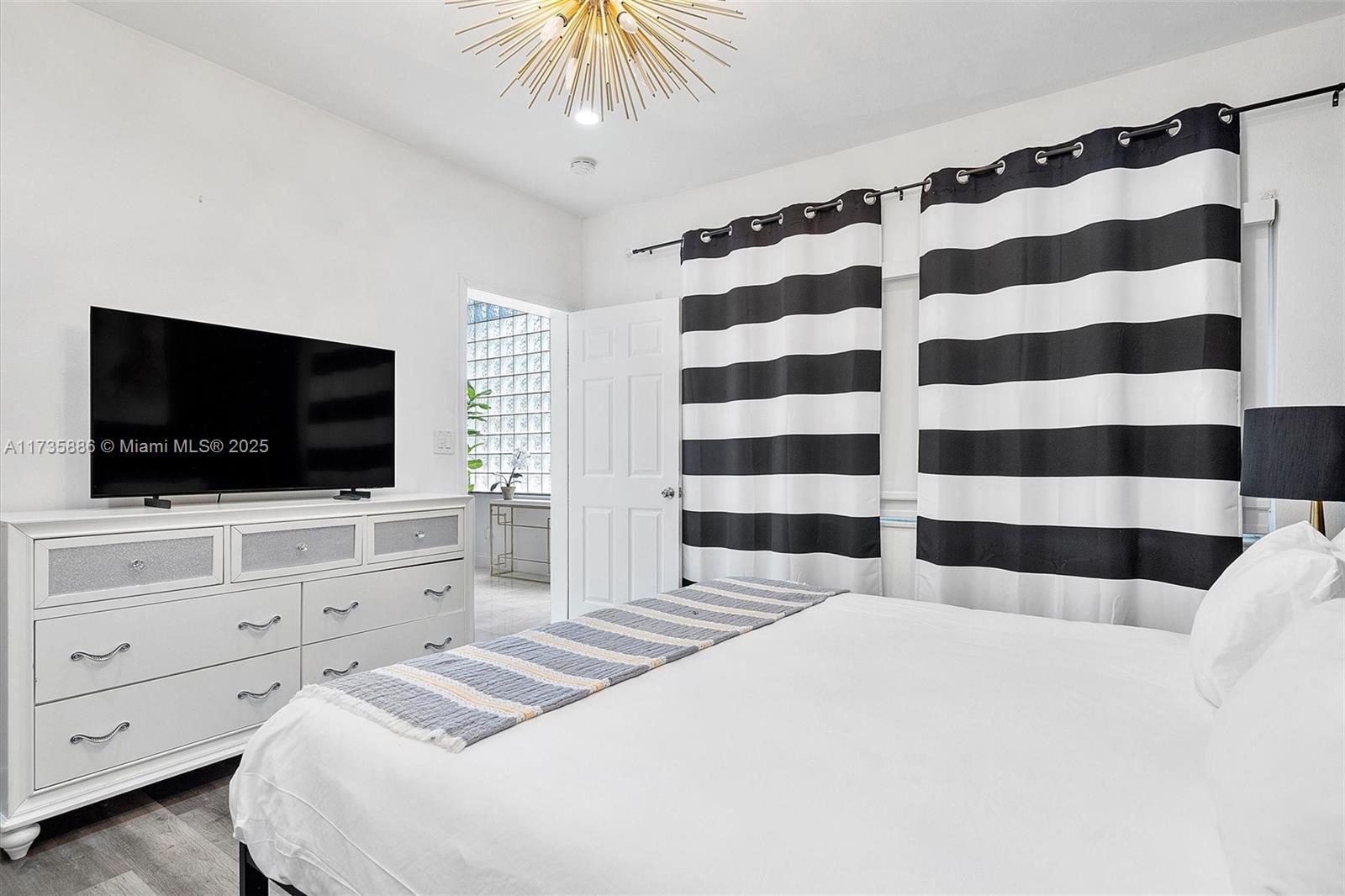 ENCHANTED LAKE - Residential Lease