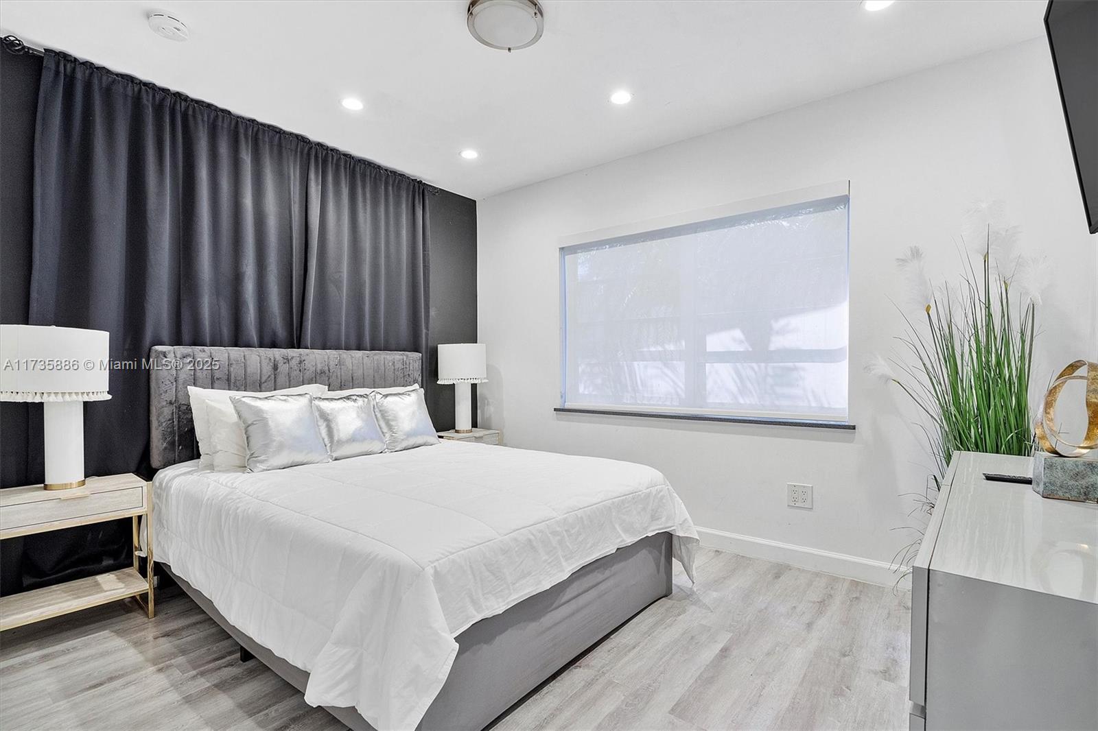 ENCHANTED LAKE - Residential Lease