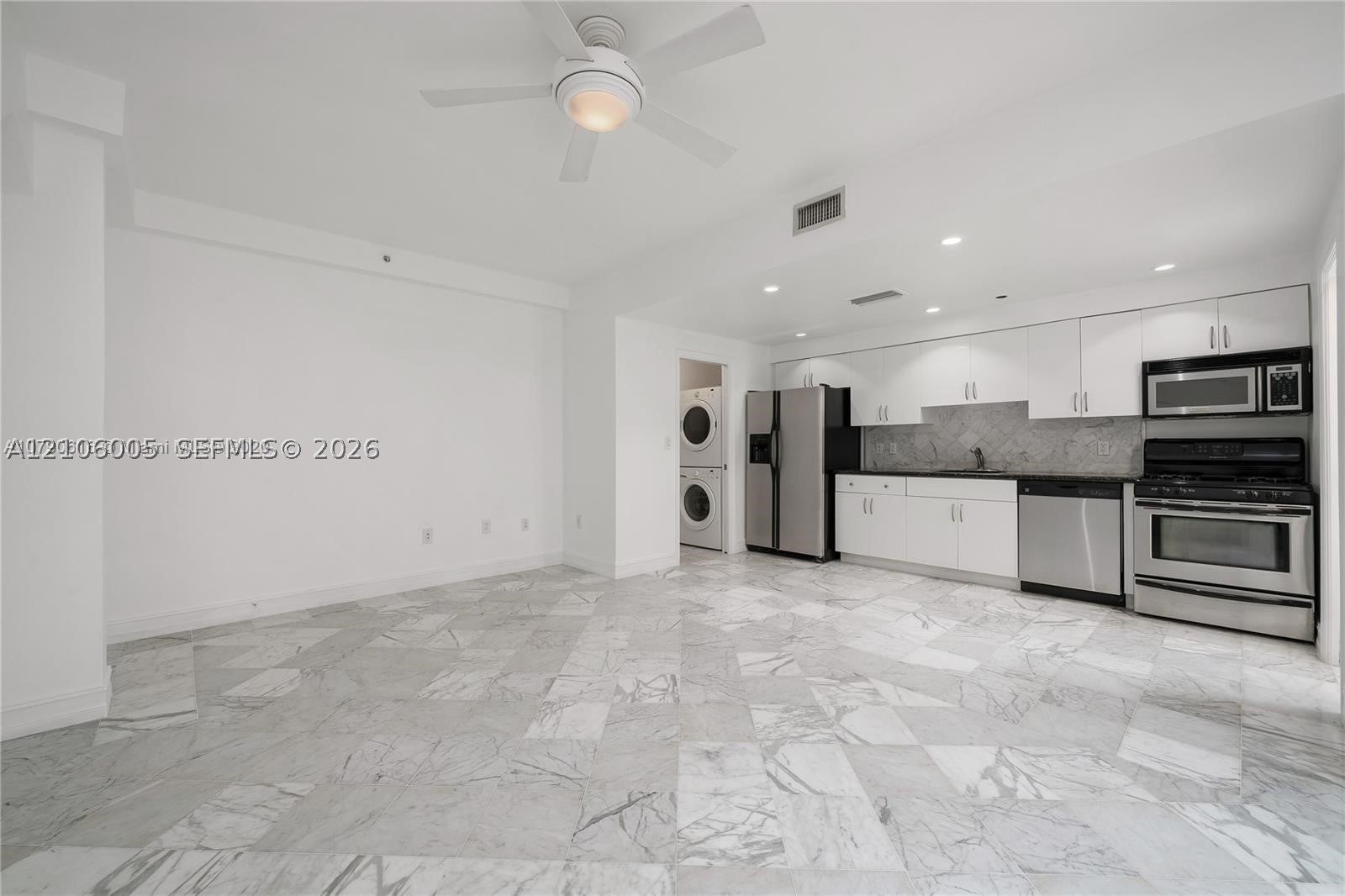 836 Pennsylvania Ave D