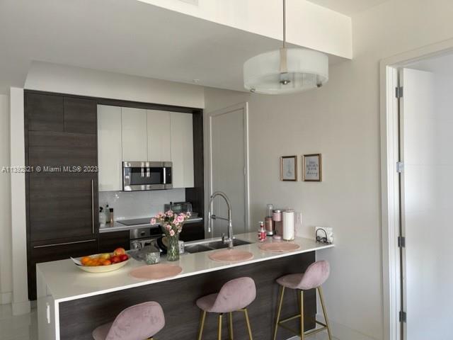 MERRICK MANOR CONDO - Residential Lease