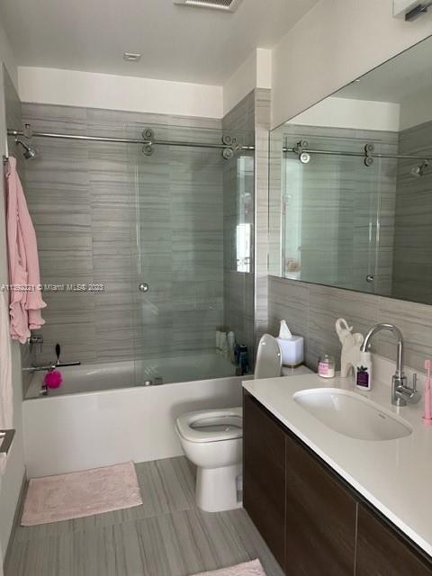 MERRICK MANOR CONDO - Residential Lease