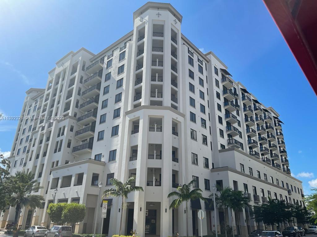 MERRICK MANOR CONDO - Residential Lease