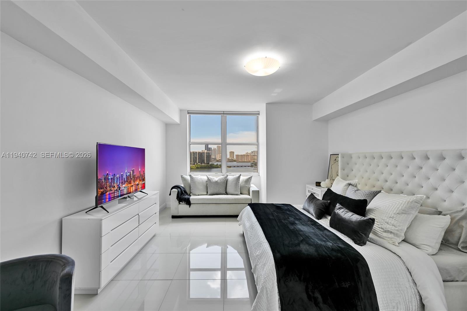 AVENTURA MARINA CONDO II - Residential