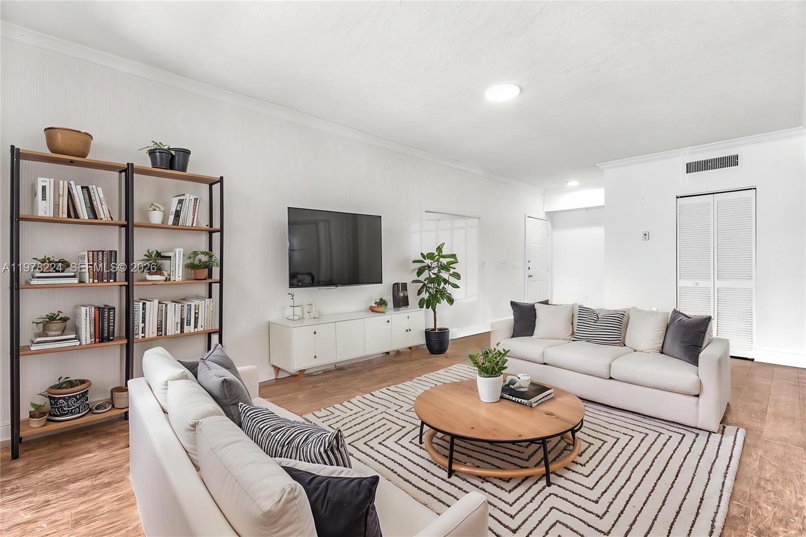 MARQUESA CONDO - Residential Lease