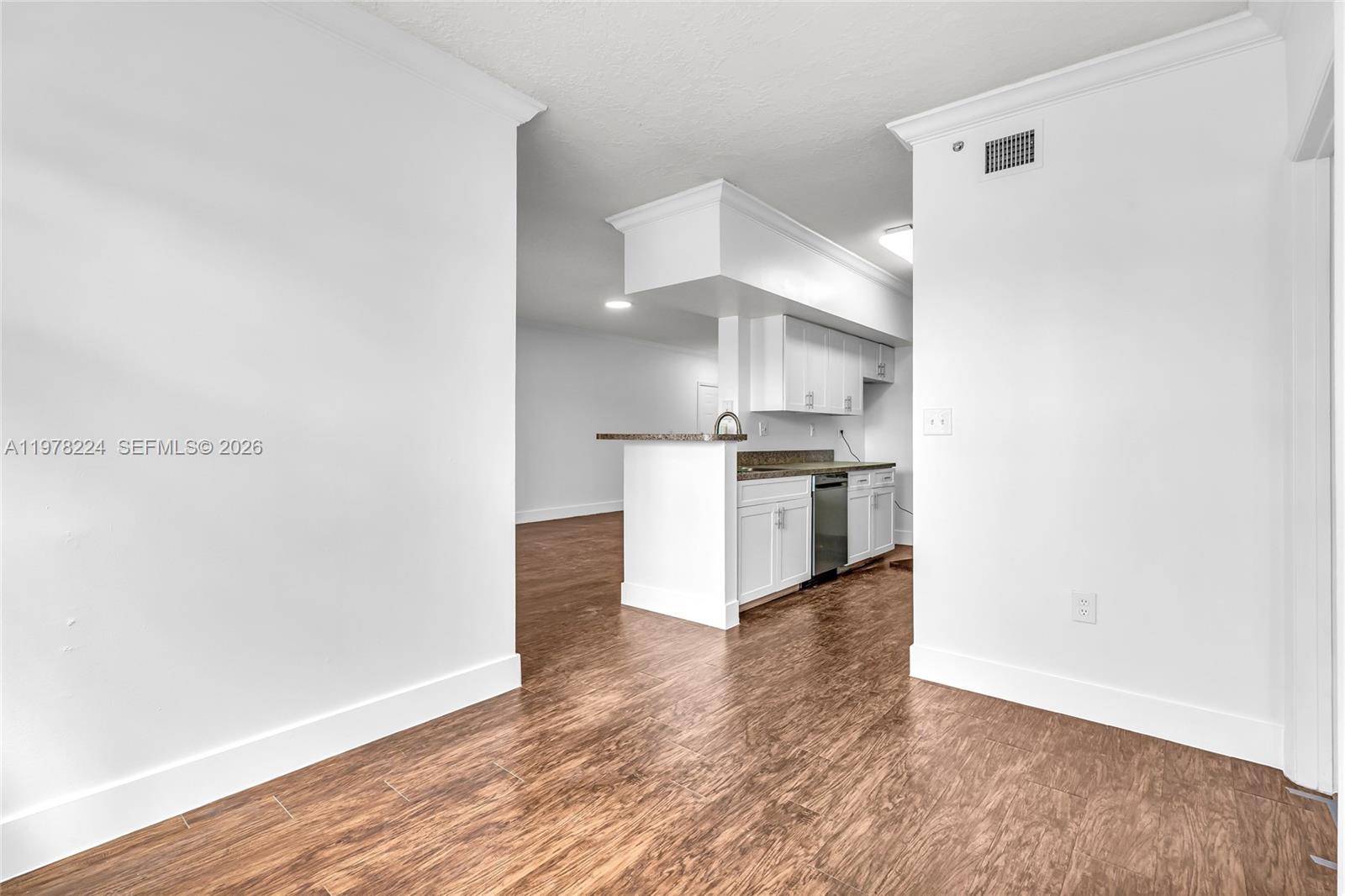 MARQUESA CONDO - Residential Lease
