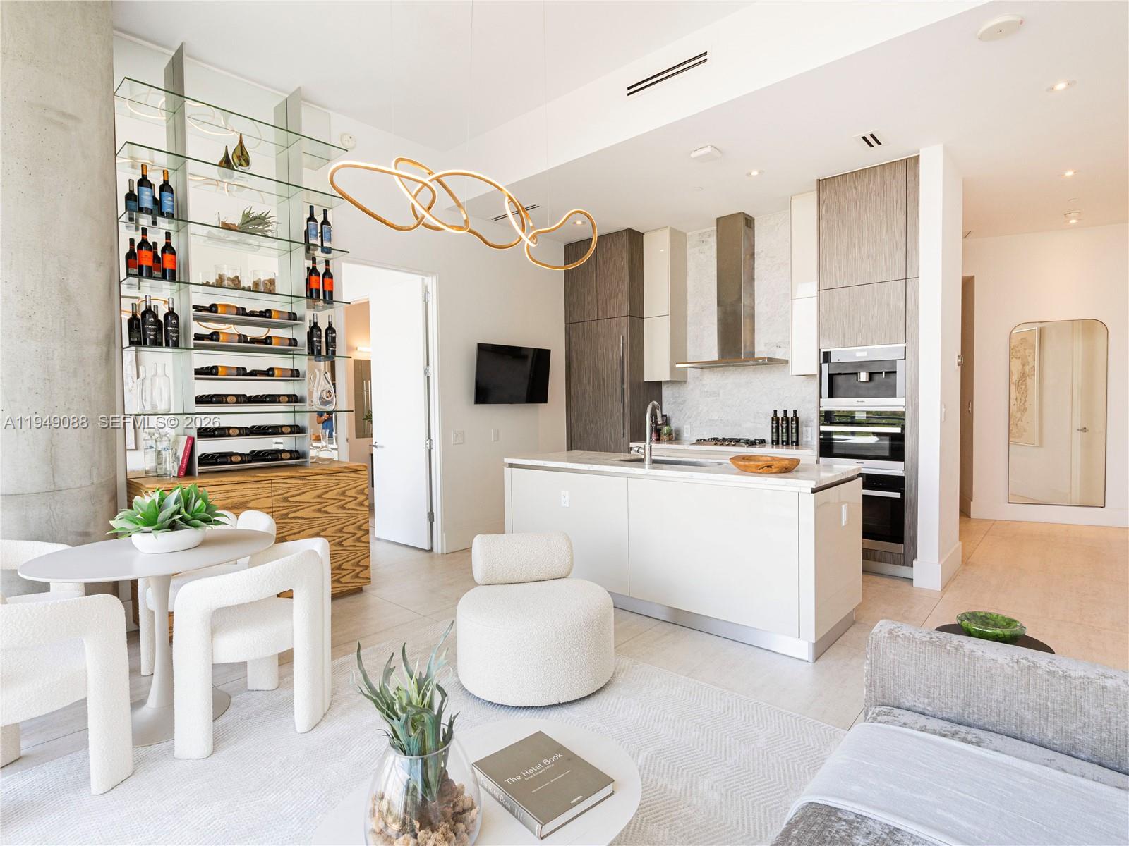 2669 S Bayshore Dr 804N