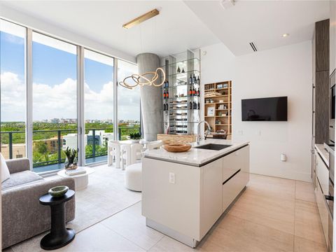 2669 S Bayshore Dr 804N Miami FL 33133