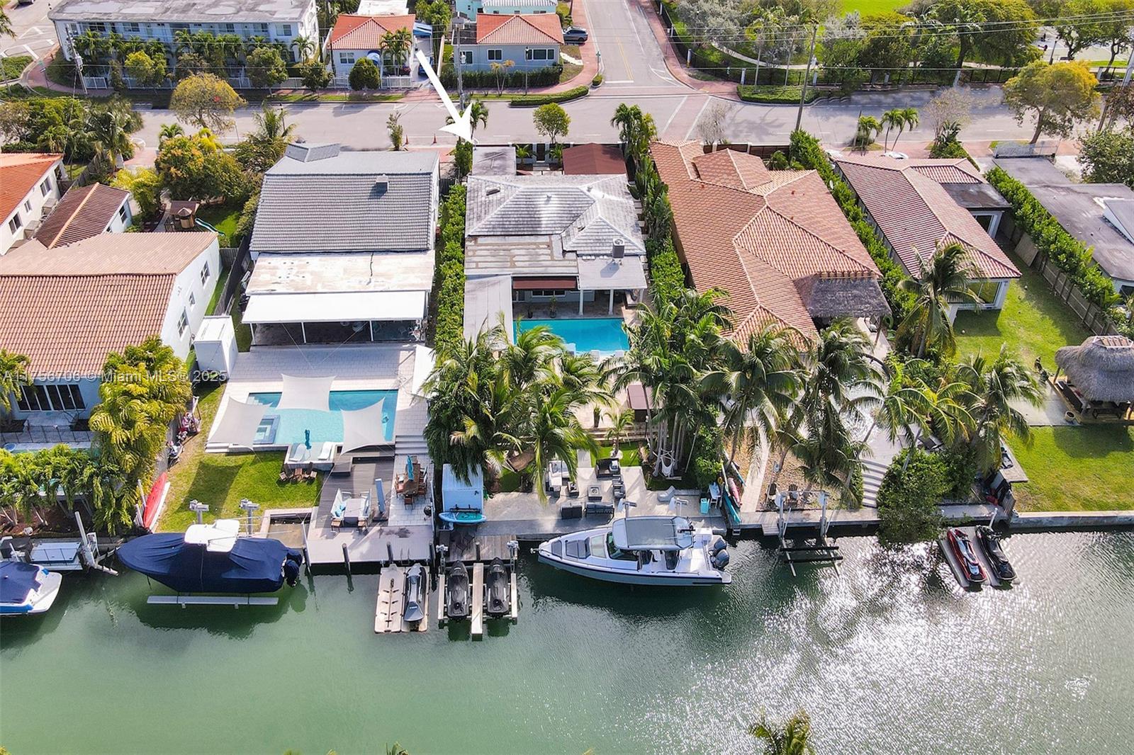BISCAYNE POINT PB 14-35 - Residential Lease