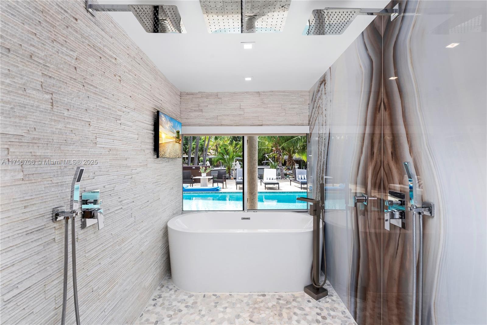 BISCAYNE POINT PB 14-35 - Residential Lease