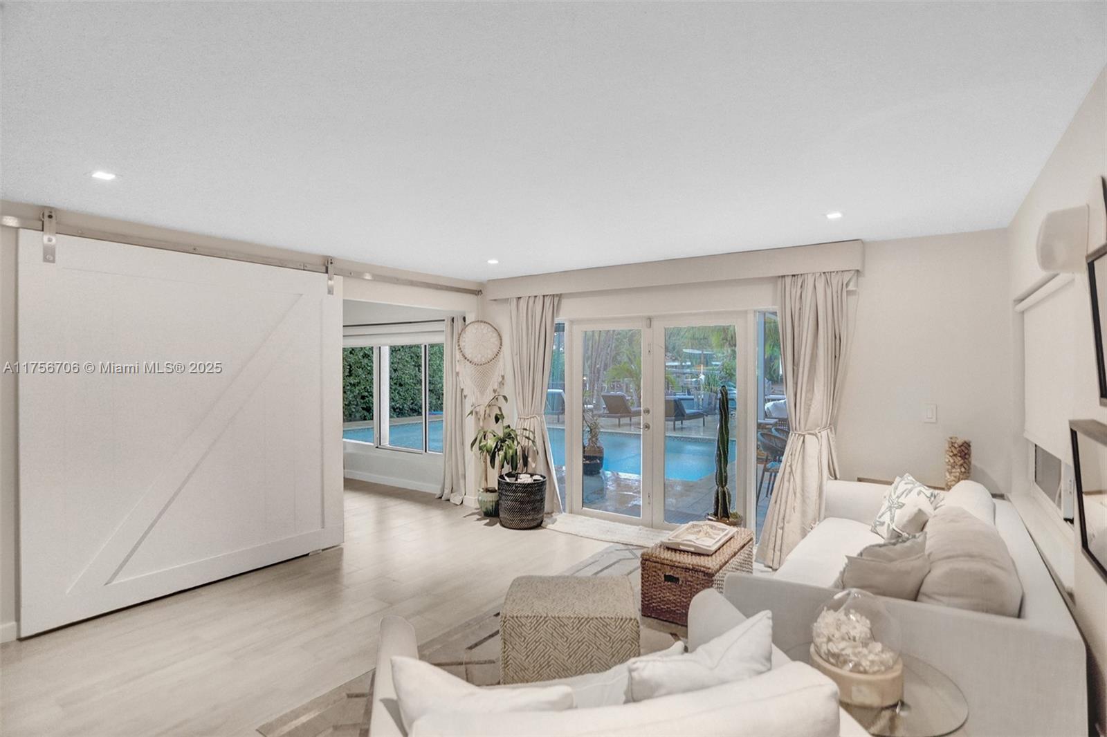 BISCAYNE POINT PB 14-35 - Residential Lease