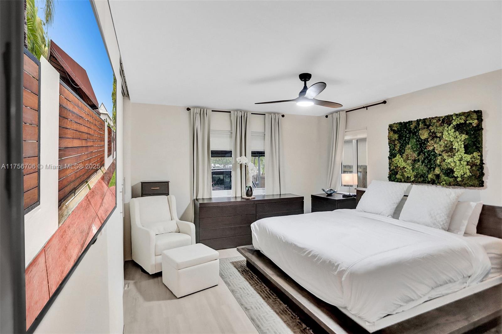 BISCAYNE POINT PB 14-35 - Residential Lease
