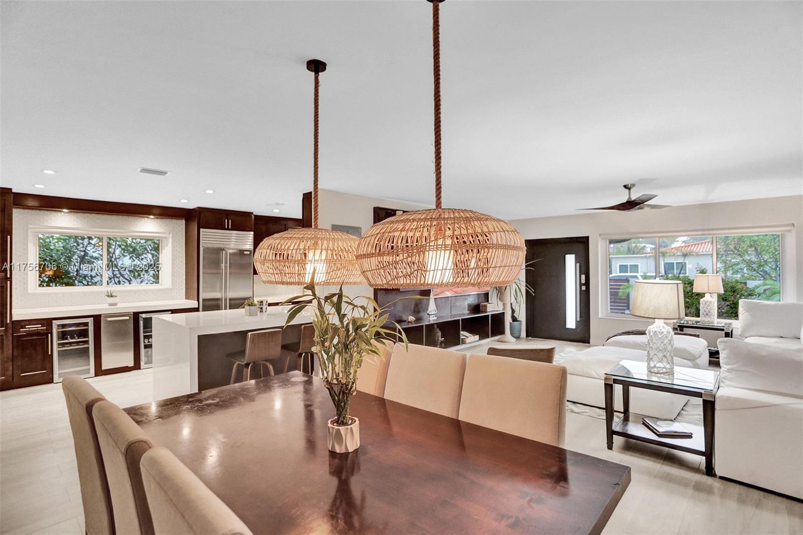 BISCAYNE POINT PB 14-35 - Residential Lease
