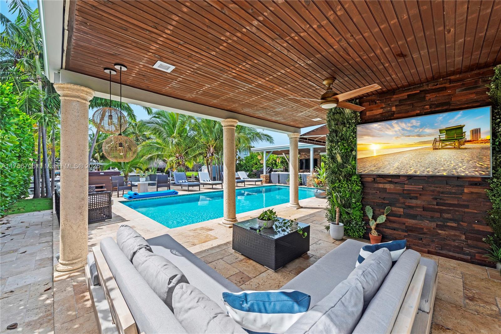 BISCAYNE POINT PB 14-35 - Residential Lease