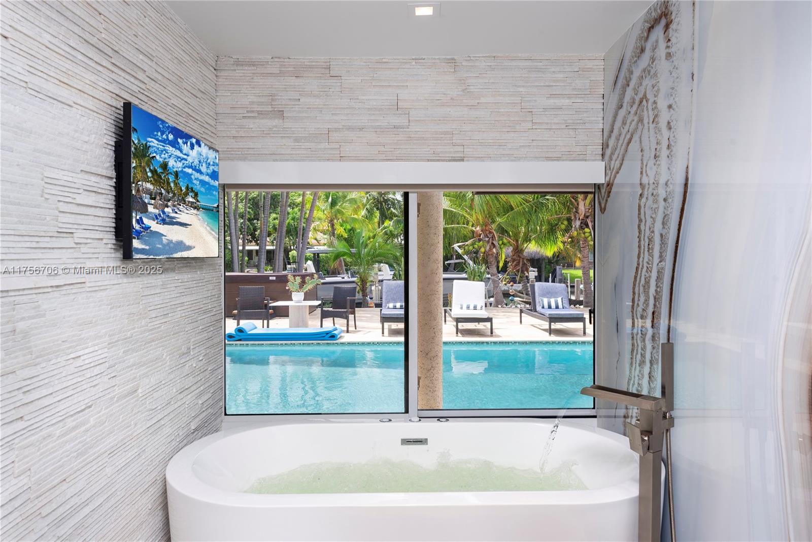 BISCAYNE POINT PB 14-35 - Residential Lease