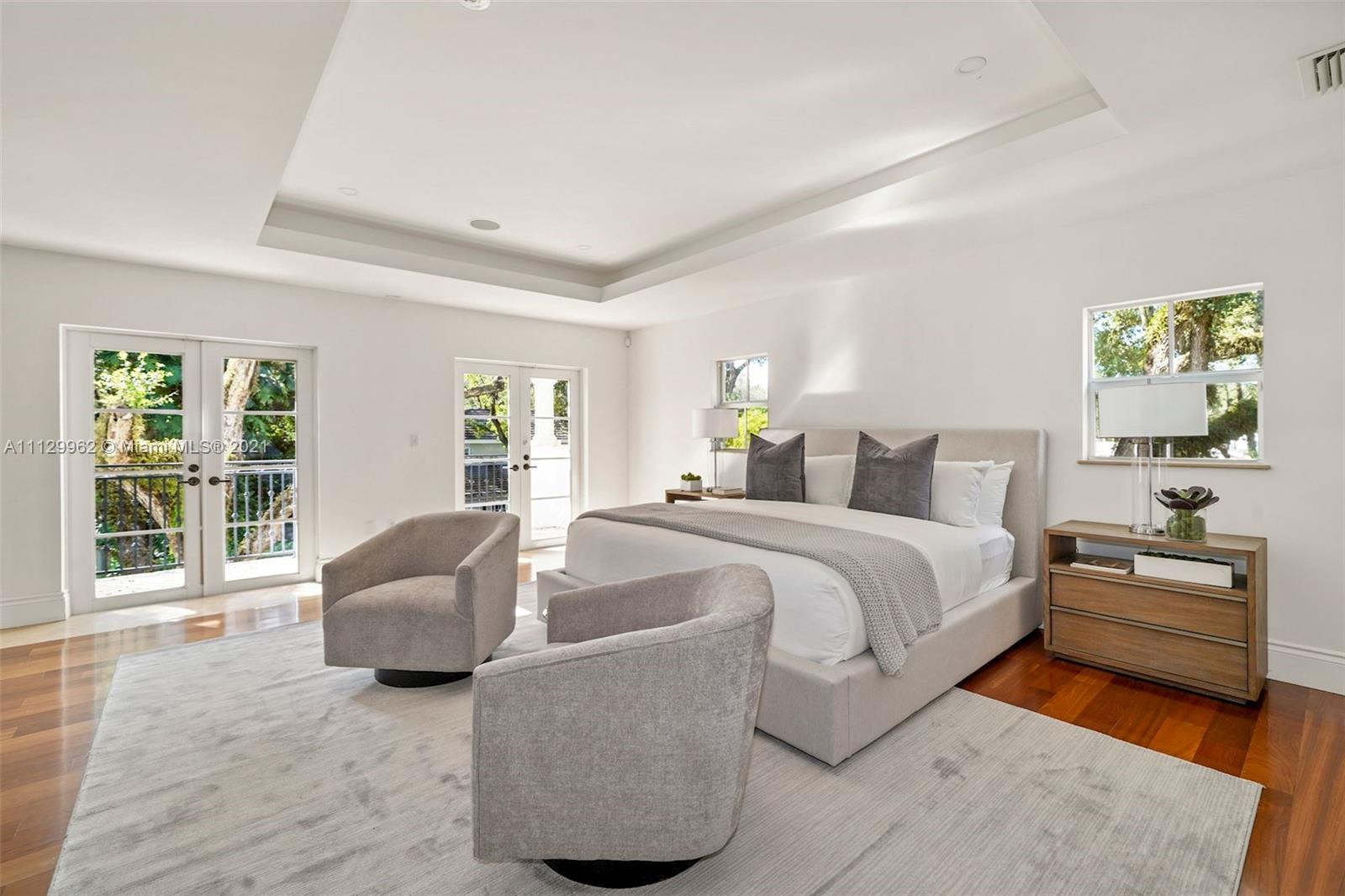 CORAL GABLES BISC BAY SEC - Residential