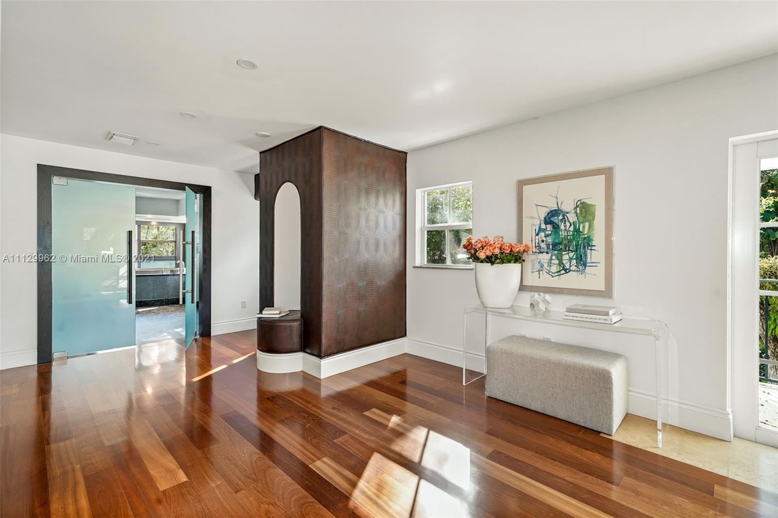 CORAL GABLES BISC BAY SEC - Residential