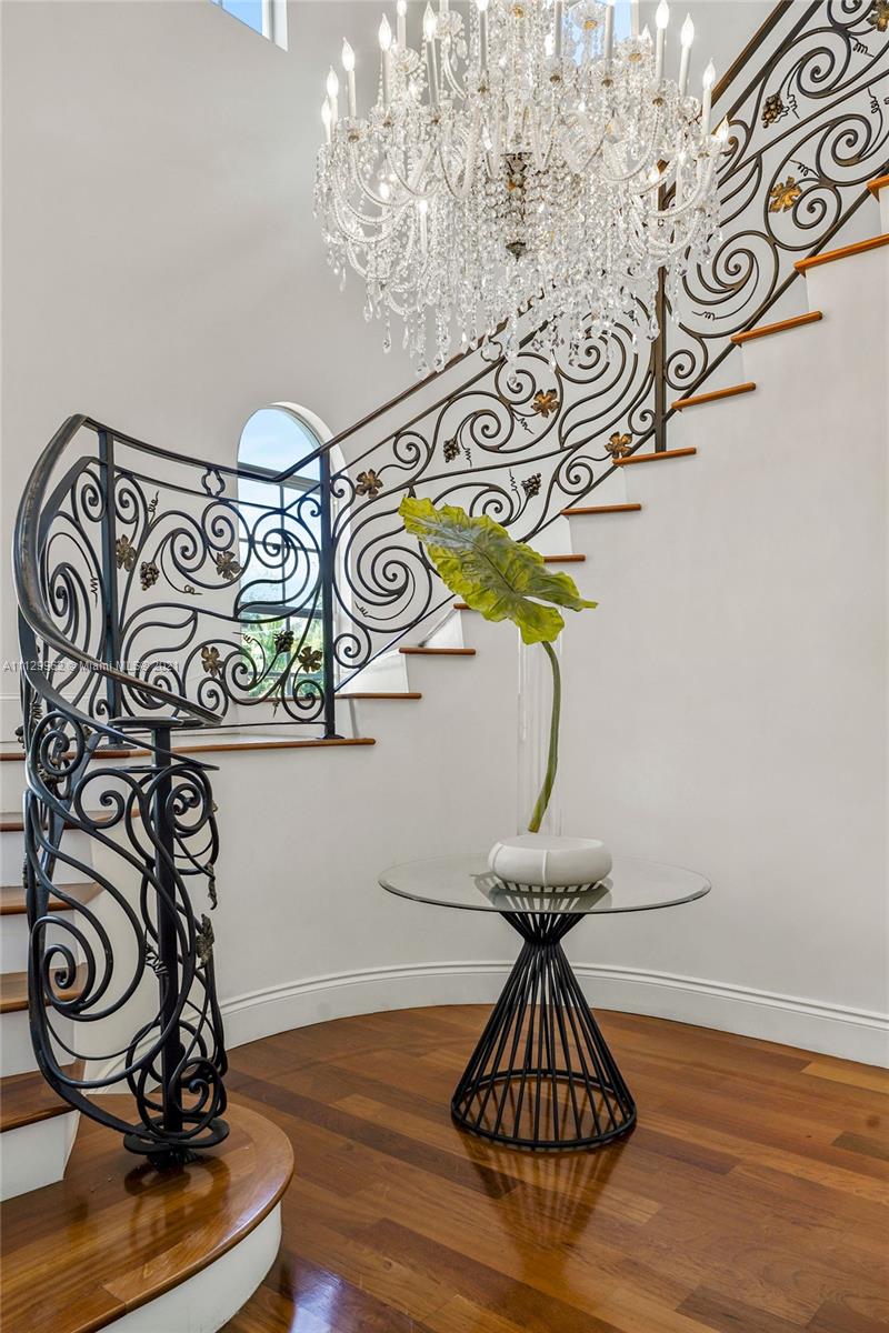 CORAL GABLES BISC BAY SEC - Residential